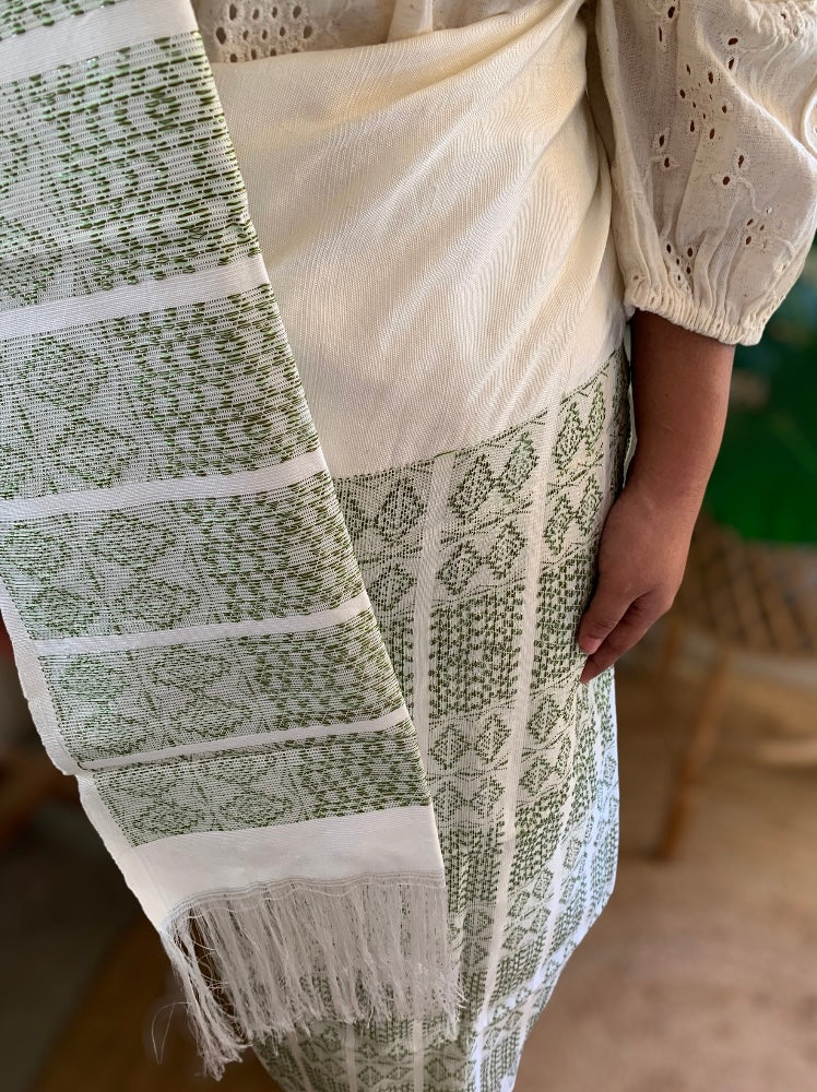 HANDLOOM MEKHALA