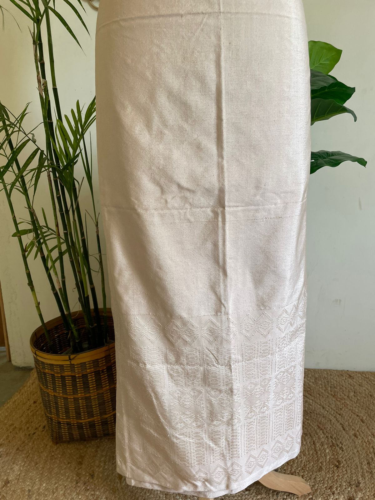 HANDLOOM MEKHALA