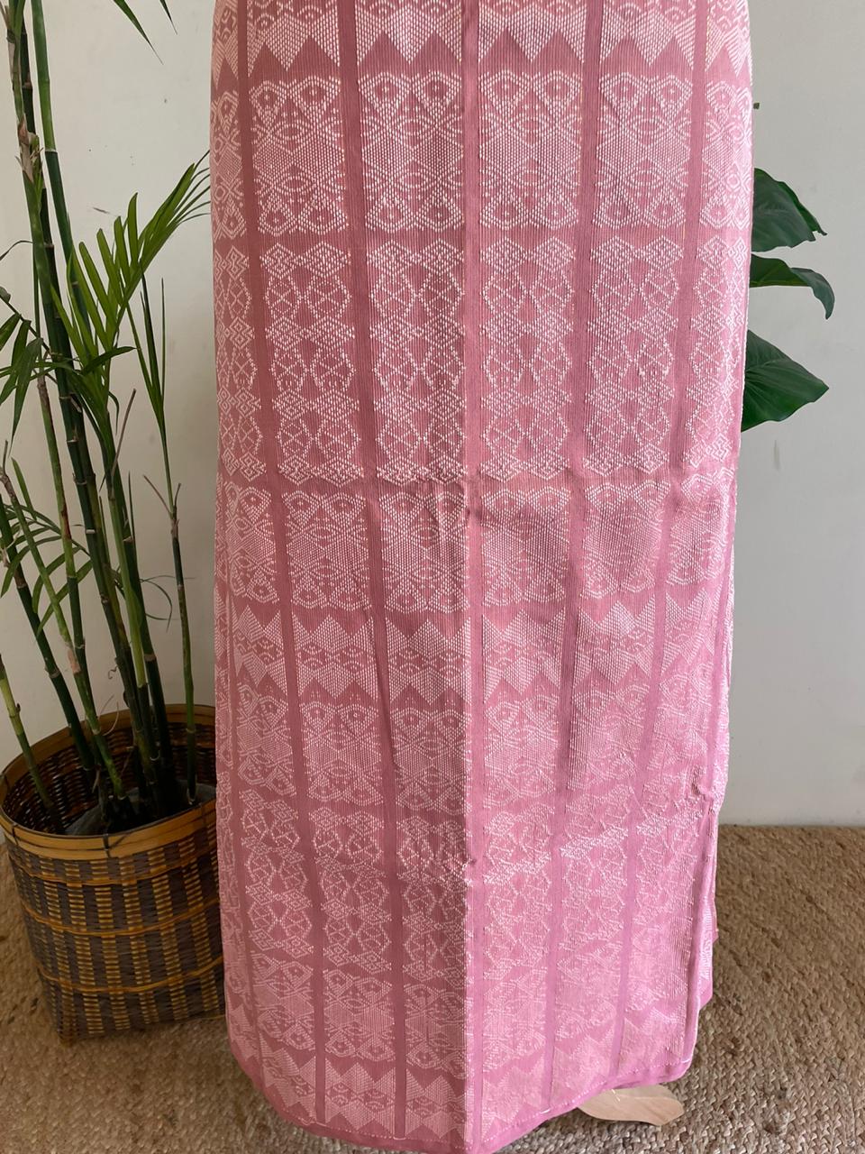 HANDLOOM MEKHALA