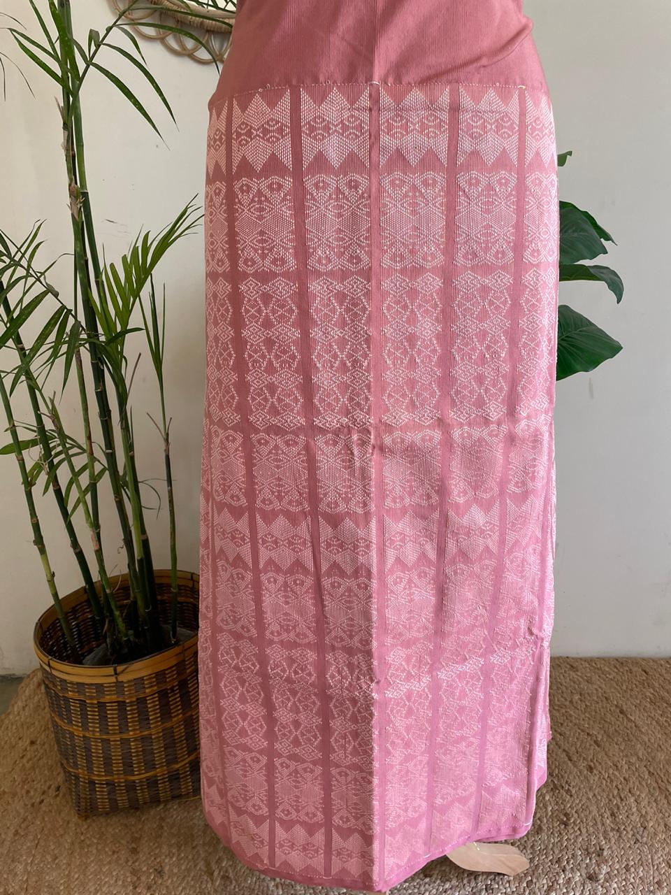 HANDLOOM MEKHALA