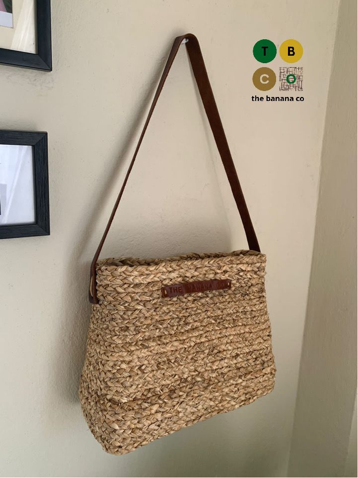 Banana Bark Shoulder Bag | Leather Straps