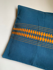 HANDLOOM CUSHION COVER