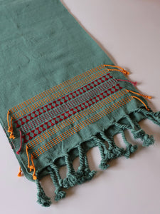HANDLOOM TABLE RUNNER