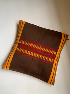 HANDLOOM COVER COVER