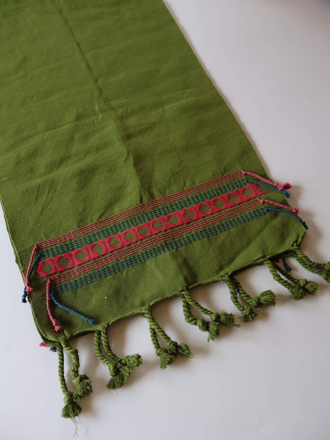 HANDLOOM TABLE RUNNER