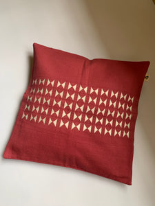 HANDLOOM CUSHION COVER