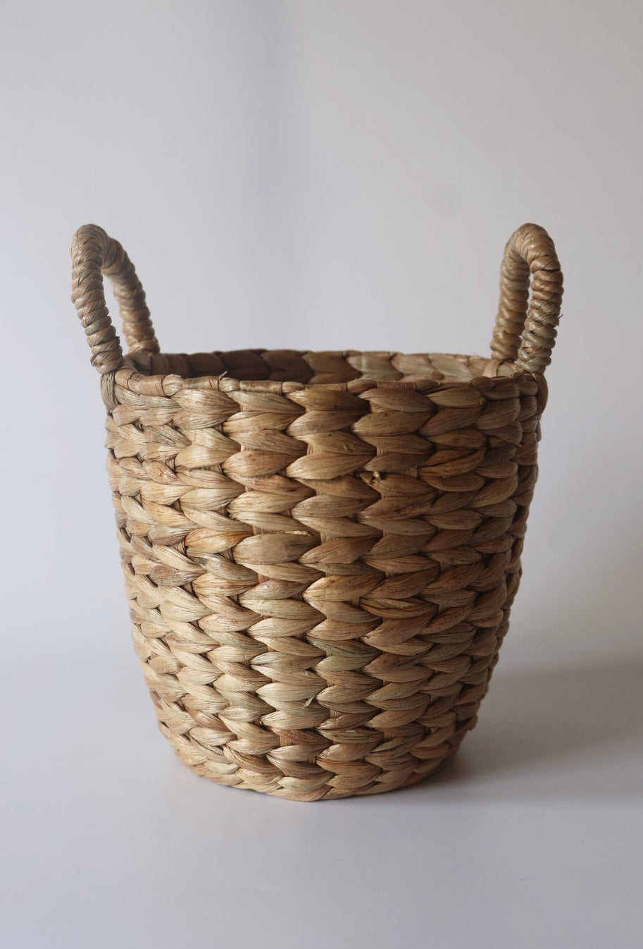 WATER HYACINTH PLANTER