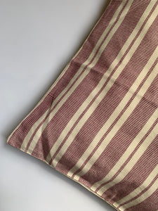 HANDLOOM CUSHION COVER
