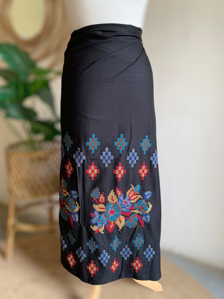 Runway Handloom Mekhala