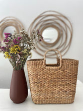 Load image into Gallery viewer, Water Hyacinth Bag
