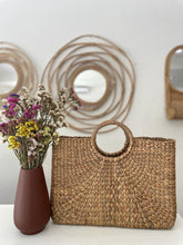 Load image into Gallery viewer, Water Hyacinth Basket(L) Success
