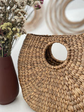 Load image into Gallery viewer, Water Hyacinth Circular Bag Success
