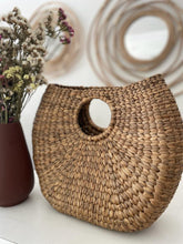 Load image into Gallery viewer, Water Hyacinth Circular Bag Success
