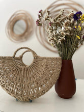 Load image into Gallery viewer, Jute iron frame basket
