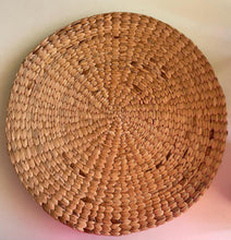 Load image into Gallery viewer, Water Hyacinth Placemat Success
