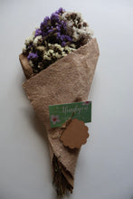 Load image into Gallery viewer, FLOWER BOUQUET &amp; GIFT CARD
