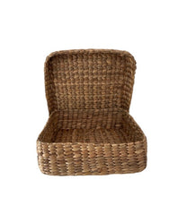 Load image into Gallery viewer, Water Hyacinth Basket with Lid
