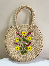 Load image into Gallery viewer, KAUNA EMBROIDERY TOTE BAG
