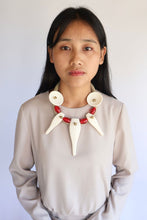 Load image into Gallery viewer, GOULU STATEMENT NECKLACE
