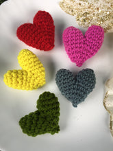 Load image into Gallery viewer, ‘Little hearts’ Brooch
